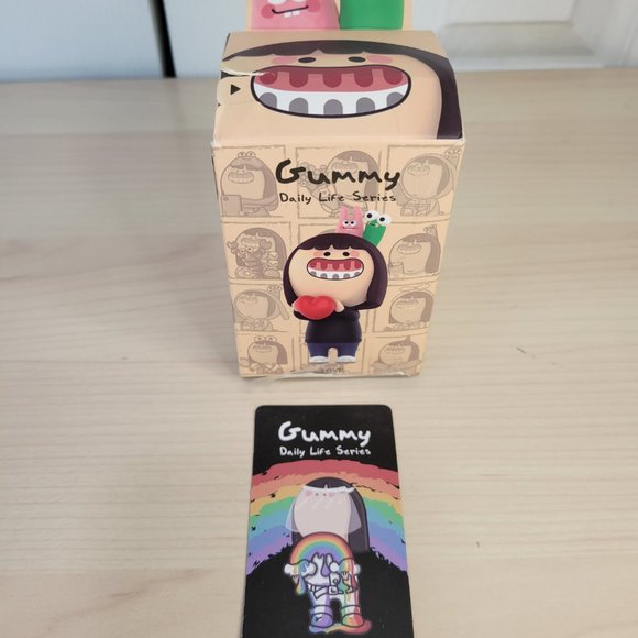 POP MART X GUMMY Daily Life Series Rainbow Painter Mini Figure NEW w/ Box Opened - Picture 6 of 9